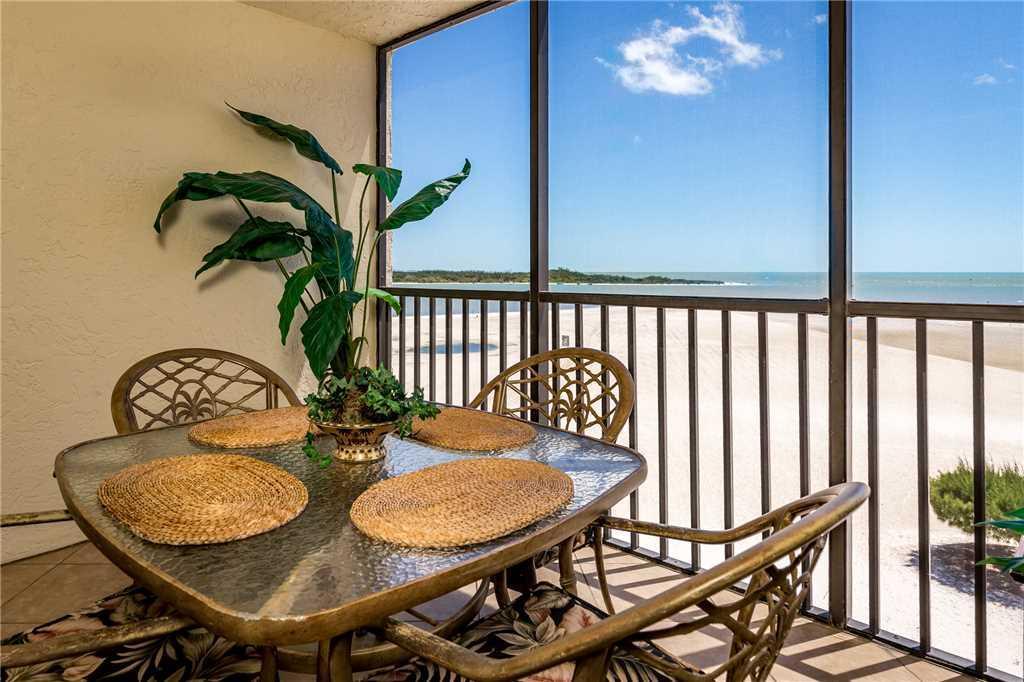 Carlos Pointe 413 Two Bedroom Condo Fort Myers Beach Exterior photo